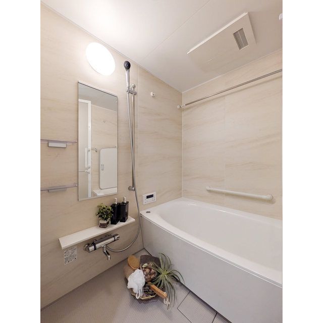 バス・シャワールーム