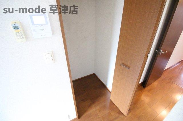 その他部屋・スペース　明るい色調の室内です