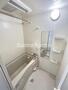 バス・シャワールーム　コンパクトで使いやすいお風呂です