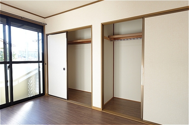 収納　南洋室・クローゼット