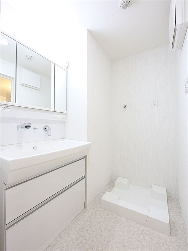 洗面設備　洗面所