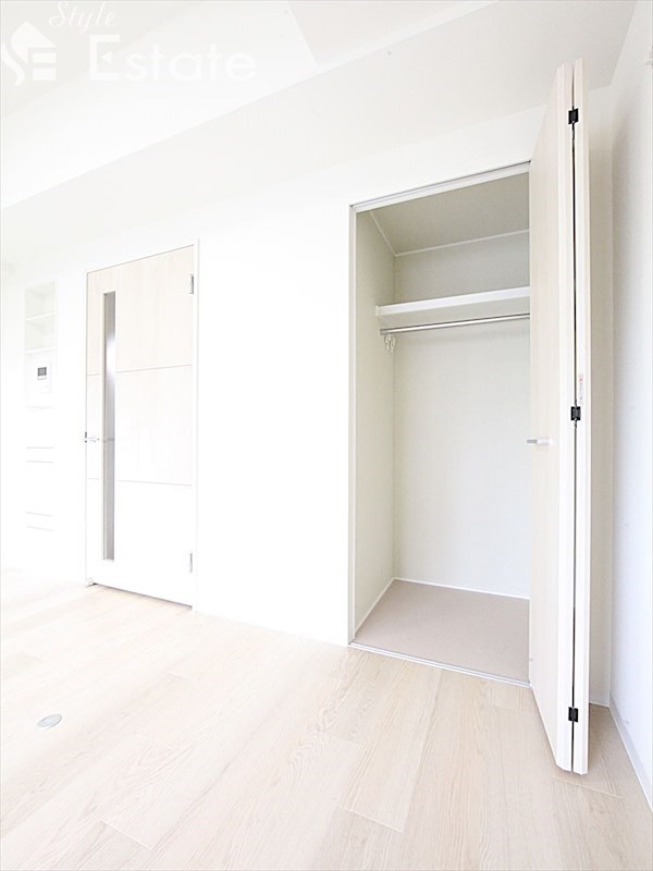 収納　クローゼット