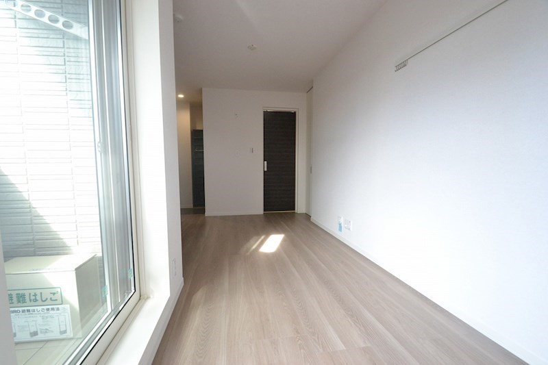 その他部屋・スペース　日当たり良好の明るいお部屋です☆※前回募集時参考写真
