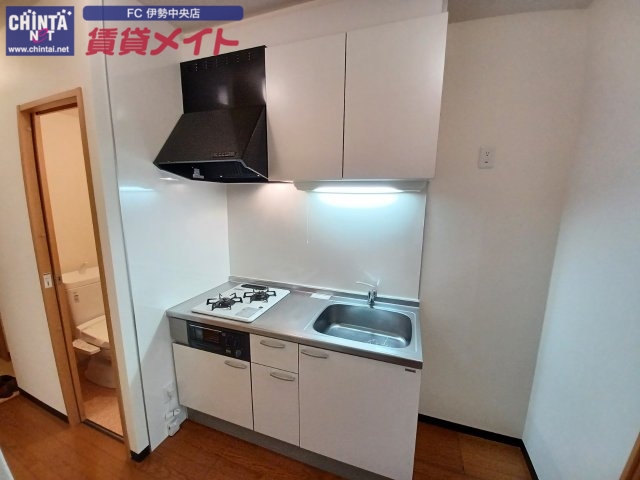 キッチン　同一物件別部屋の写真です
