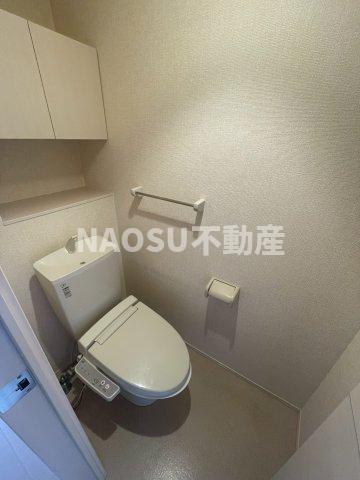 トイレ　落ち着いたトイレです