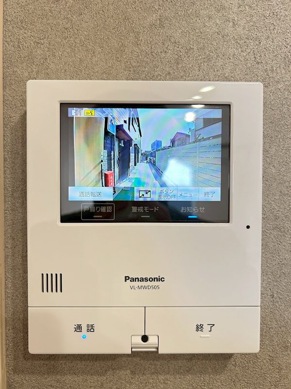 セキュリティ　来訪者のわかるモニター付き