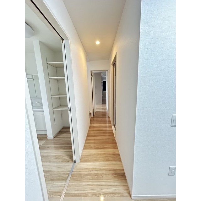 その他部屋・スペース　１Ｆ廊下