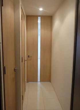 玄関　落ち着いた玄関です