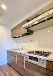 キッチン　コンパクトなキッチンで掃除もラクラク