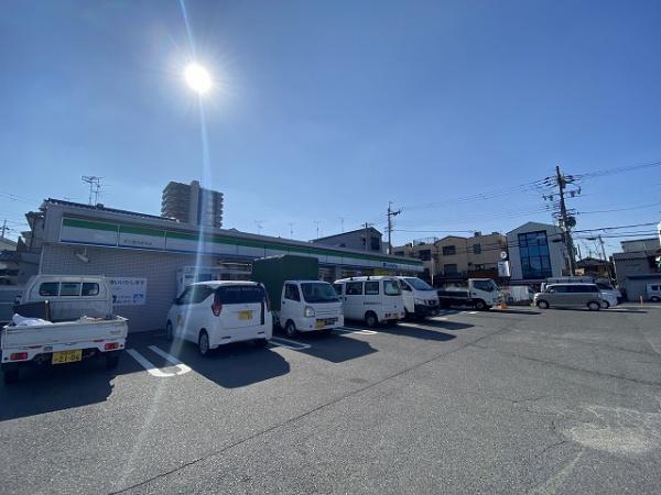 コンビニ　ファミリーマート堺日置荘原寺店（コンビニ）まで839m