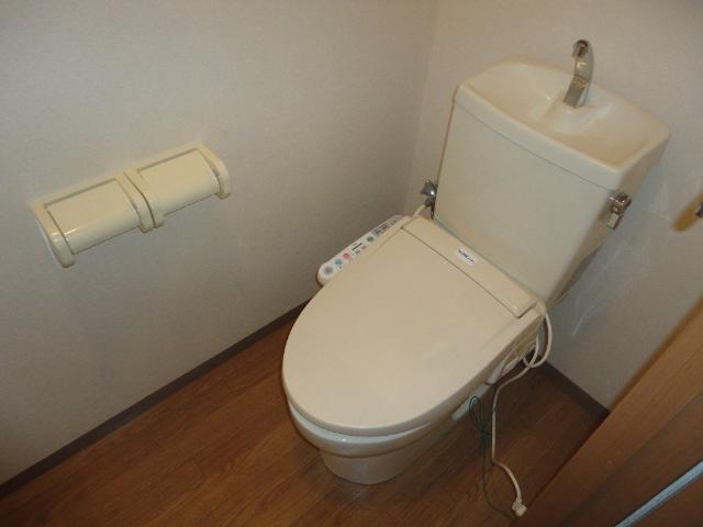 トイレ　シャワー付トイレ