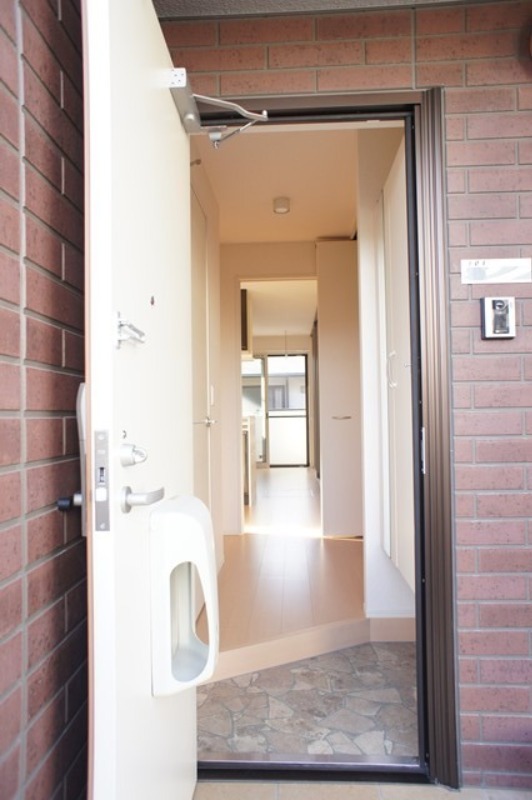 玄関　図面と現状に相違がある場合には現状を優先