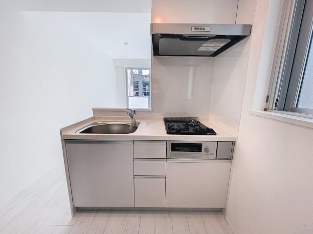 キッチン　※同物件、別のお部屋の写真です。