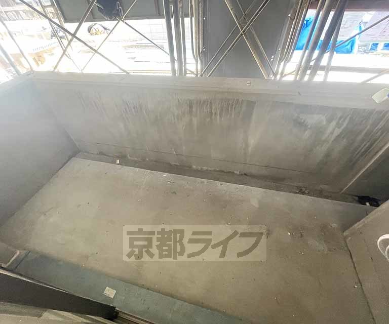 バルコニー　・建築中