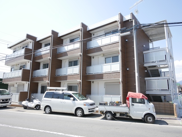 建物外観　★お部屋探しは（０４６－２３６－３９３９）住まナビＮＥＸＴ★