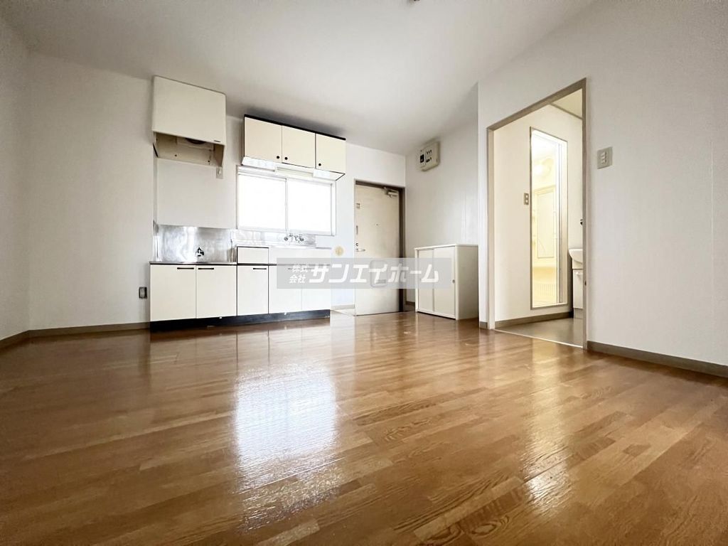 居室・リビング　同仕様