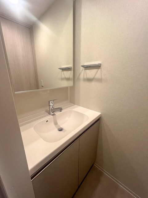 洗面設備　※写真は同タイプ住戸です。