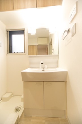 洗面設備　同タイプのお写真です