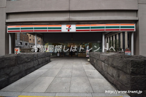 コンビニ　セブンイレブン 神田錦町3丁目店（コンビニ）まで970m