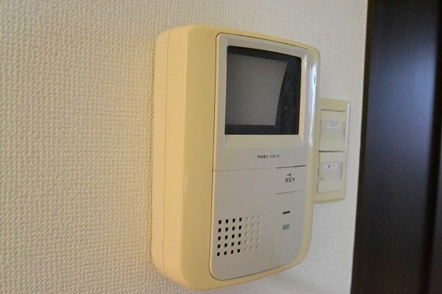 セキュリティ　TVモニター付インターホン（