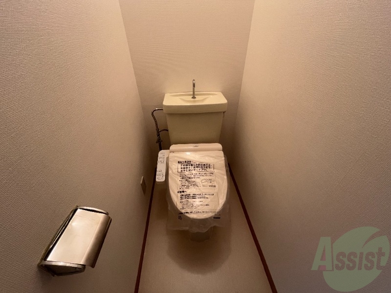 トイレ　トイレは清潔感があり安心して使用できそうです。