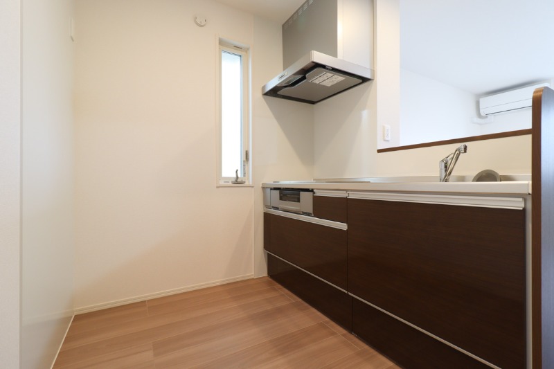 キッチン　図面と現状に相違がある場合には現状を優先