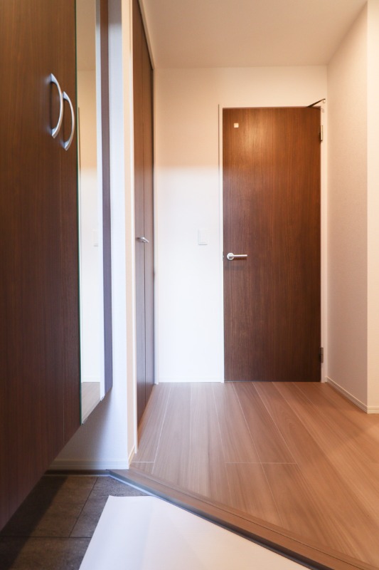 玄関　図面と現状に相違がある場合には現状を優先