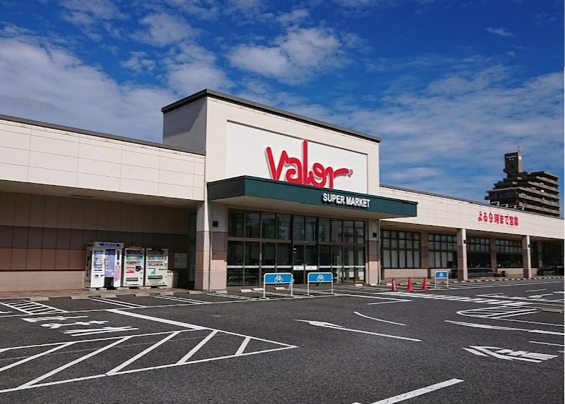 スーパー　バロー 新守山店（スーパー）まで522m