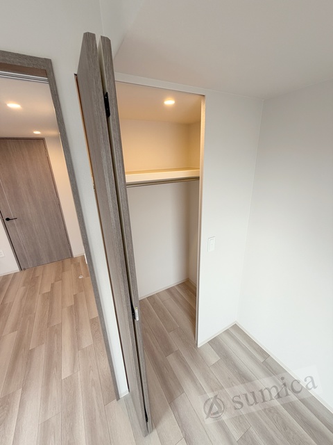 収納　たっぷりと収納できるウォークインクローゼット♪♪