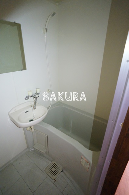 バス・シャワールーム　清潔感のある快適バスルーム♪