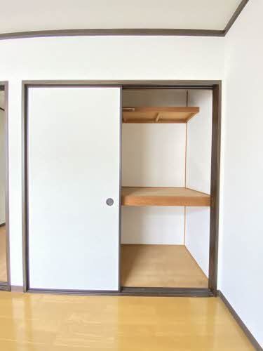 収納　押入れ収納