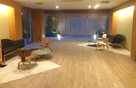 ロビー　※他号室参考画像