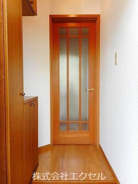 玄関　シューズボックス完備の玄関です。