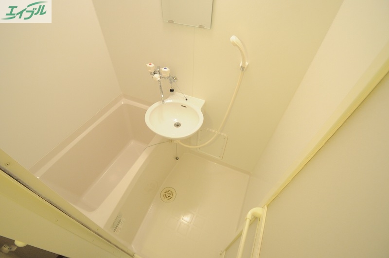 バス・シャワールーム　※写真と現状が異なる場合は現状を優先