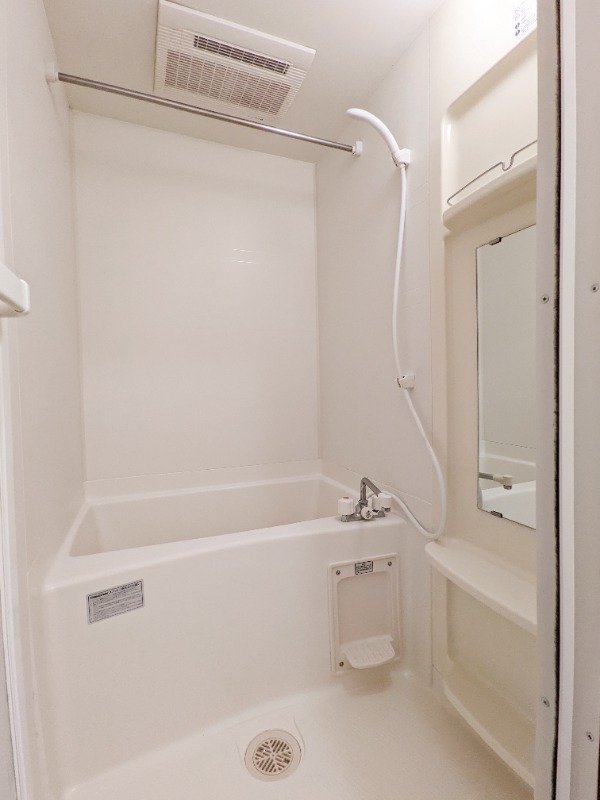 バス・シャワールーム　図面と現状に相違がある場合には現状を優先