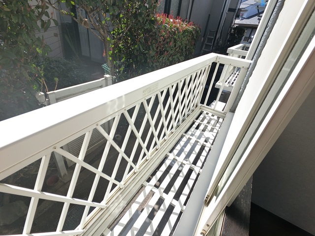 バルコニー　洗濯物の落下を防ぎます♪