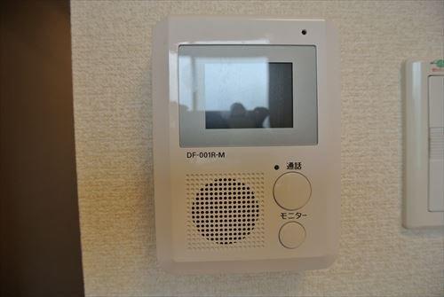 セキュリティ　モニター付きインターホン