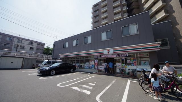 コンビニ　セブンイレブン板橋成増3丁目店（コンビニ）まで189m