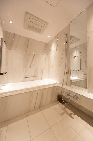 バス・シャワールーム　※写真は同タイプ住戸です。