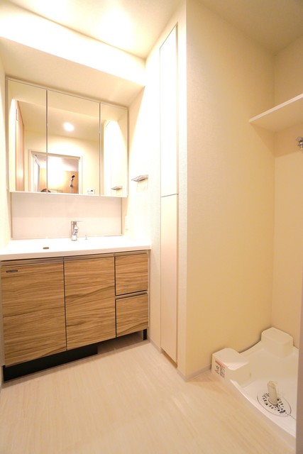 洗面設備　※写真は同タイプ住戸です。