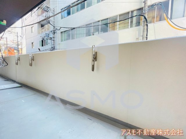 バルコニー　同マンション別部屋　参考写真