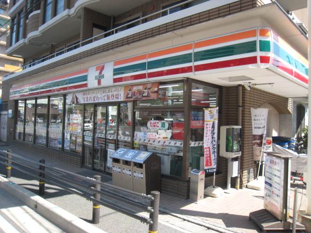 コンビニ　セブンイレブン 福岡大橋駅西店（コンビニ）まで282m