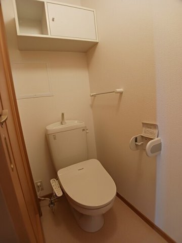 トイレ　ゆったりとした空間のトイレです