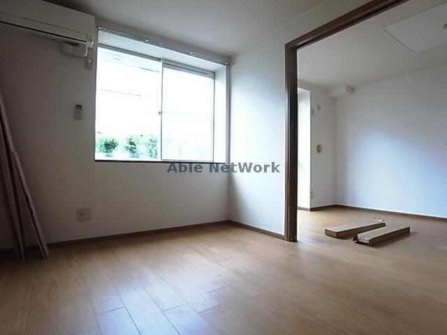 居室・リビング　洋室