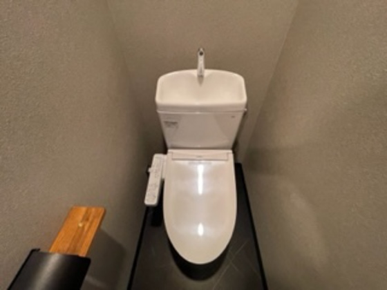 トイレ　※別部屋の写真です