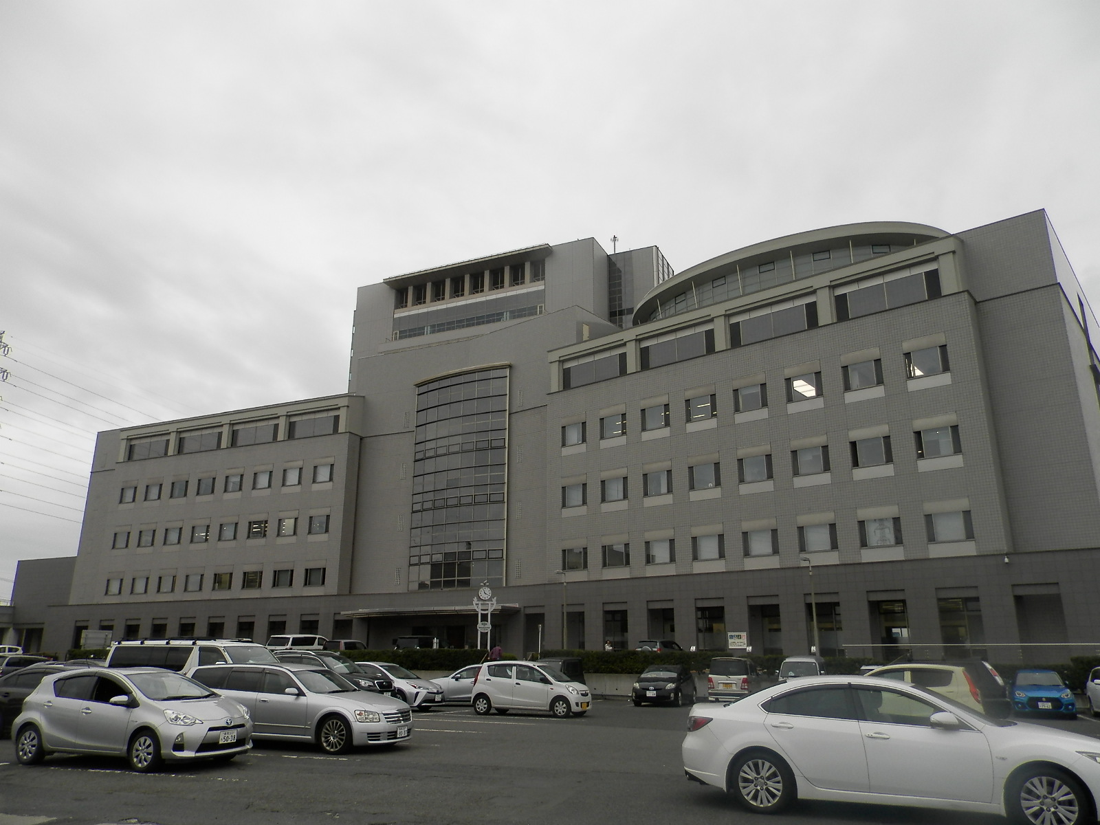役所　太田市役所（役所）まで946m
