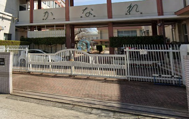 小学校　名古屋市立香流小学校（小学校）まで1020m