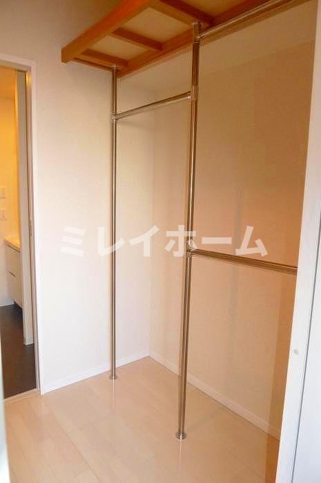 収納　同建物内、別のお部屋の参考写真になります。