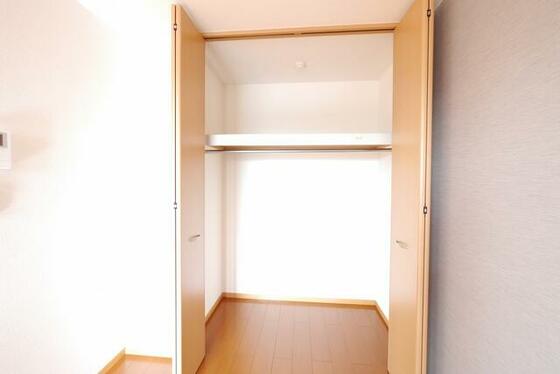 収納　クローゼット