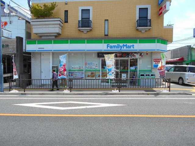 コンビニ　ファミリーマート玉里団地店（コンビニ）まで789m